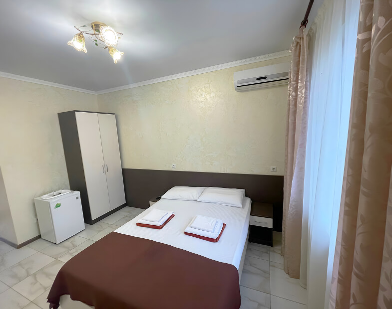 Стандарт двухместный с одной кроватью 