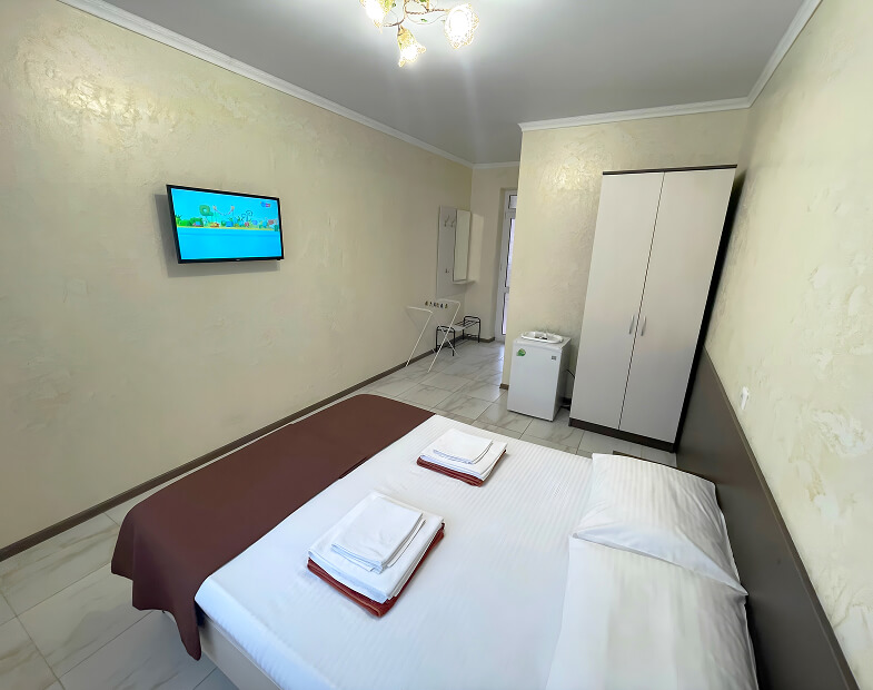 Фото номера Стандарт двухместный с одной кроватью 3